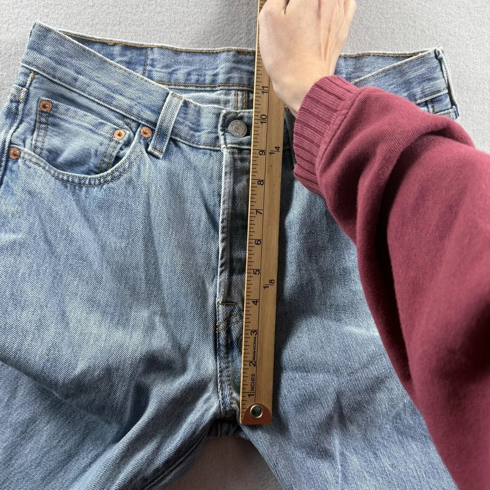 Levis 501 Jeans Mens 29x32 (Fit 29x30) Light Wash Straight Denim Button Fly